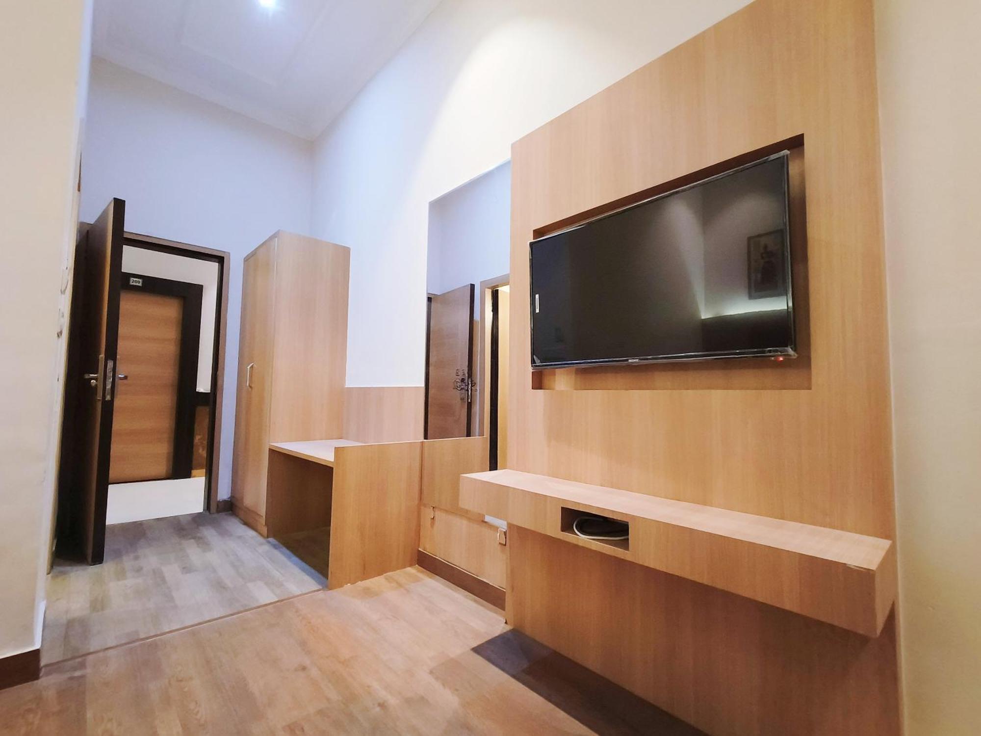 Hotel Ricky By Sahibs Group Amritszár Kültér fotó