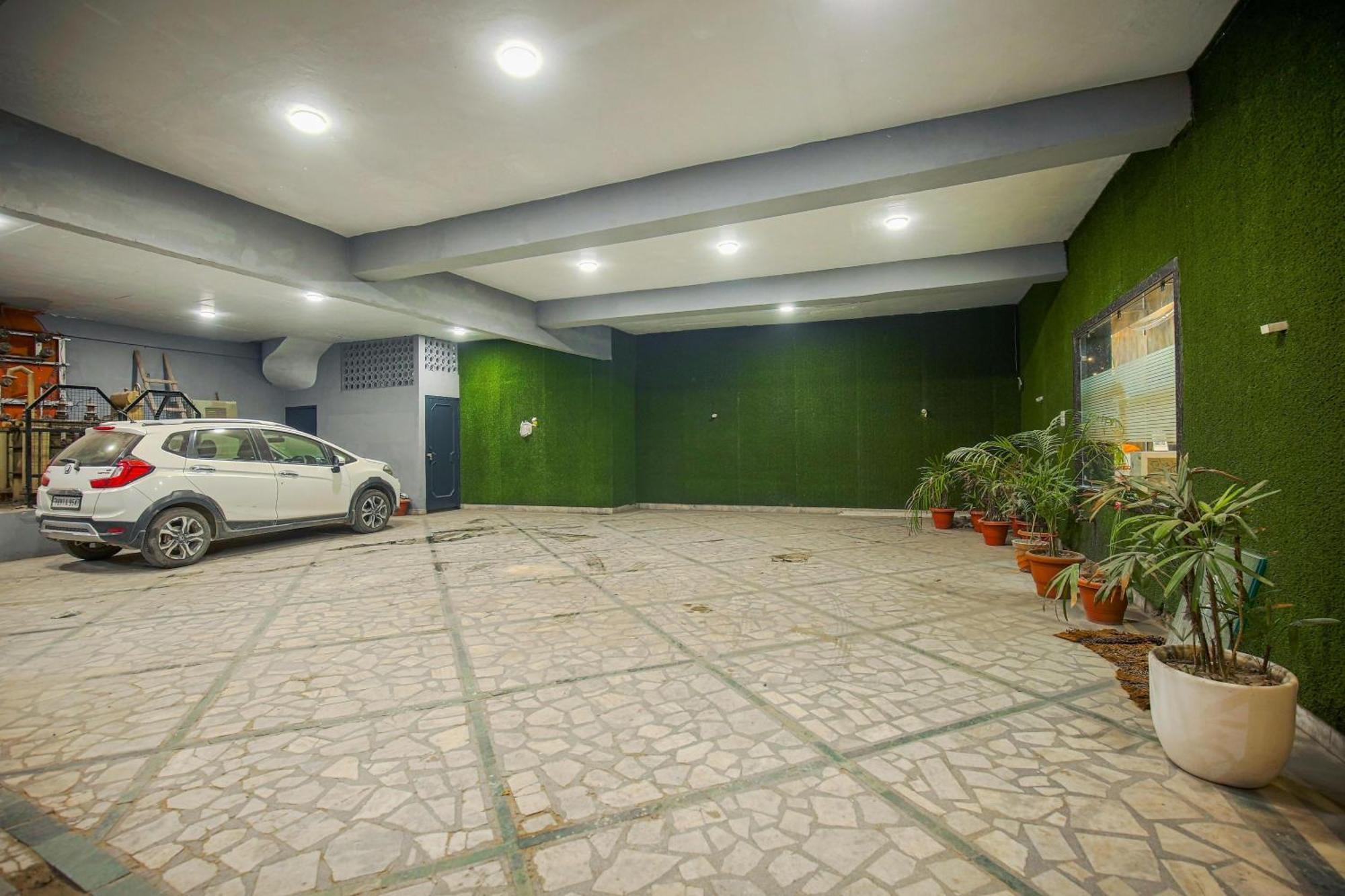 Hotel Ricky By Sahibs Group Amritszár Kültér fotó